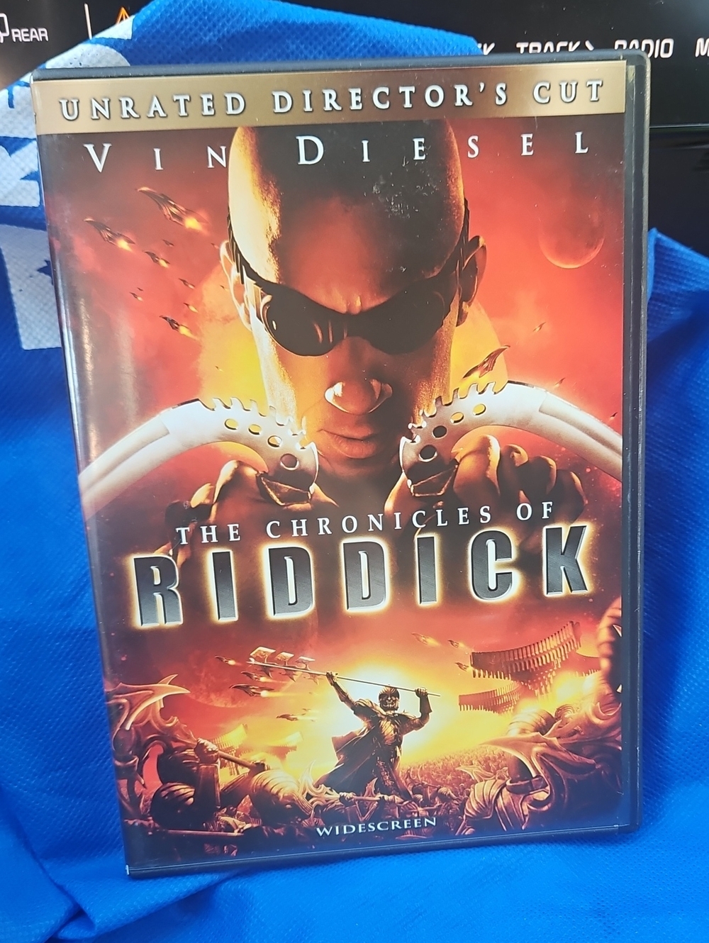 Universal The Chronicles of Riddick DVD - Black, Orange, Blue